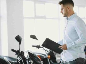 Harga Motor Honda Vario 160 ABS Terbaru di Pasaran Indonesia dan Keunggulannya