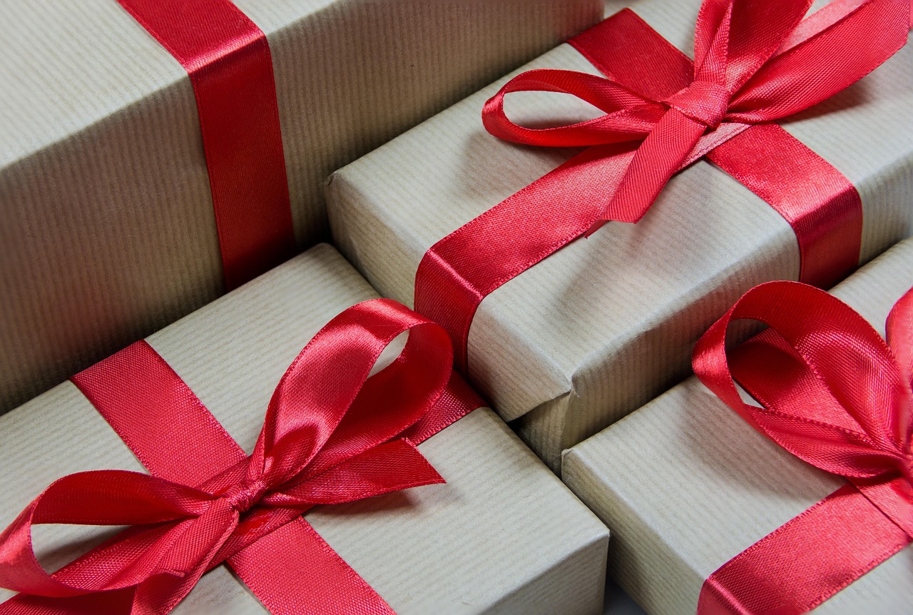 gambar kotak hadiah